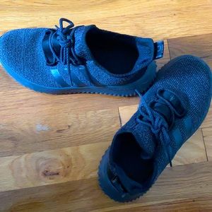 Adidas black sneakers. Kids  7 or women’s 9 worn twice